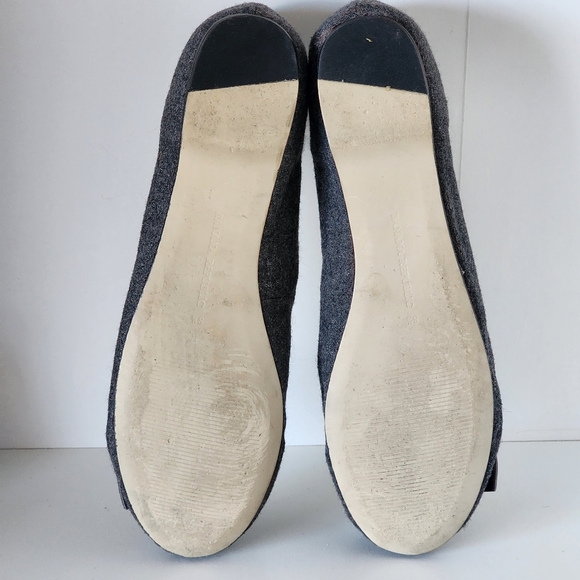 Banana Republic Charcoal Silver Bow Flats Size 8.5 - Picture 7 of 10